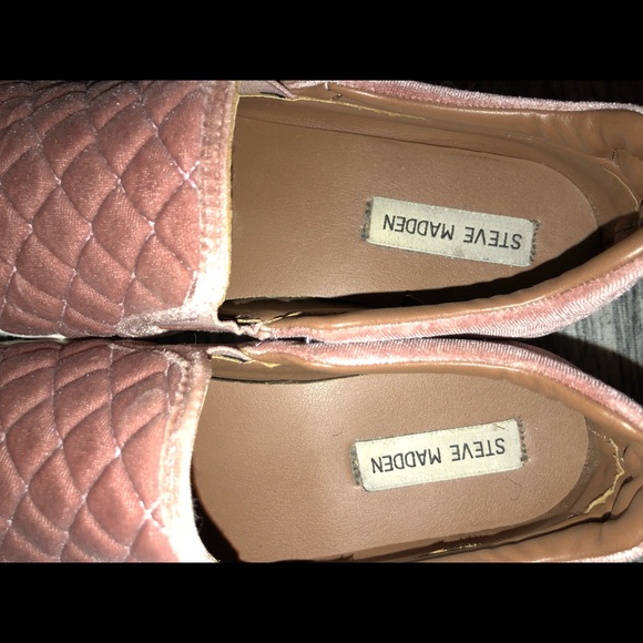 Steve Madden velvet sneakers - Picture 2 of 3